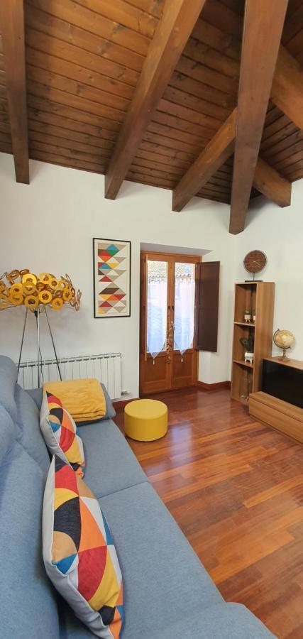 Ferienwohnung Cal Tranquil Camprodon, Acollidor Atic Al Centre Exterior foto